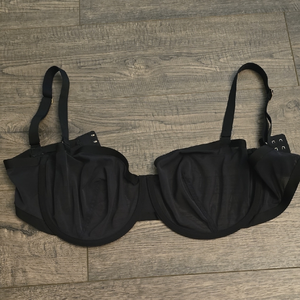 CUUP Classic Black Underwire Mesh Bra